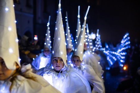 Luči pravljične Šutne (15)